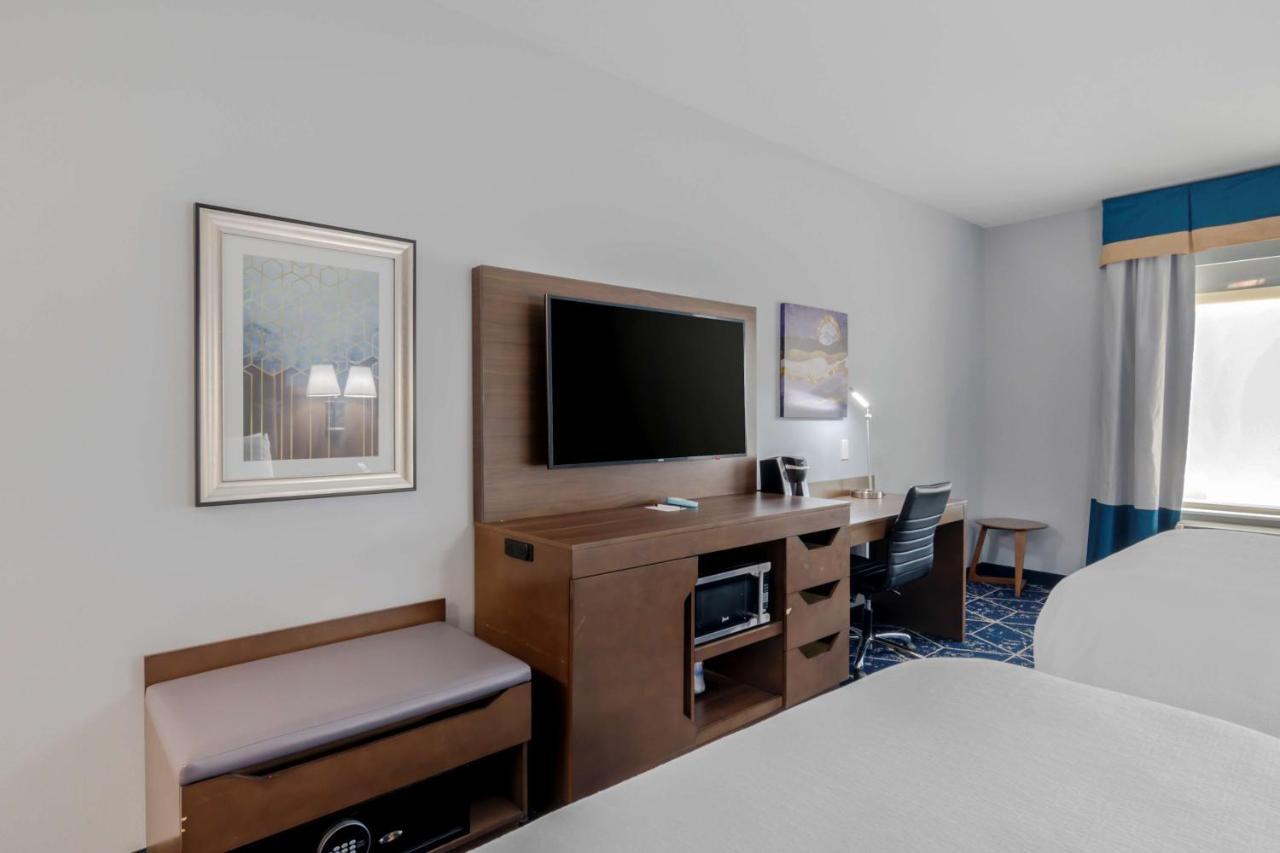 Best Western Plus St. Louis Airport Hotel Woodson Terrace Kültér fotó