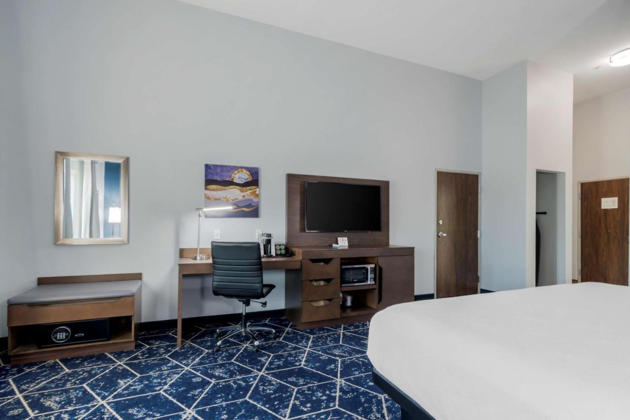 Best Western Plus St. Louis Airport Hotel Woodson Terrace Kültér fotó